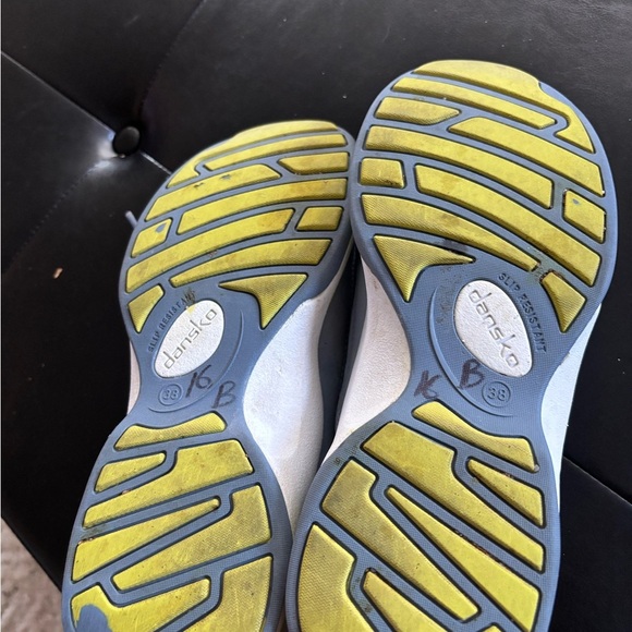 Dansko Athletic Shoes Blue and Green Breathable Mesh - Picture 9 of 9